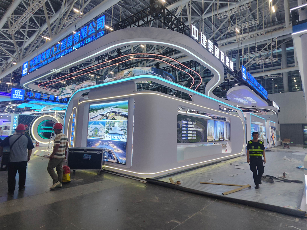 廣州機場展展臺搭建第二天現場效果