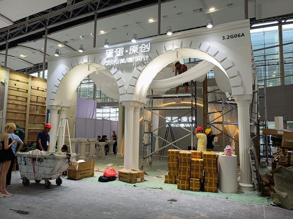 蛋蛋原創展臺搭建第二天現場效果
