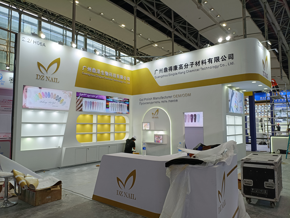 鼎澤生物展臺(tái)搭建第二天現(xiàn)場(chǎng)效果