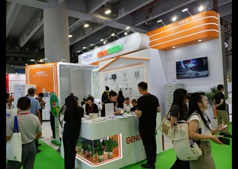 2025年8月廣州光伏太陽能展中維能展臺搭建現(xiàn)場效果