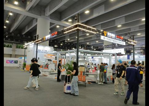 2025年7月廣州建博會銀泰機械科耐展臺現場效果