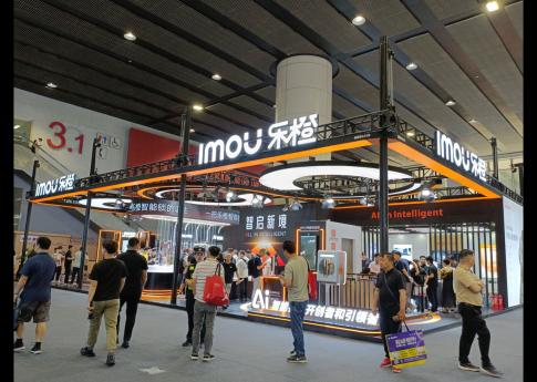 2025年7月廣州建博會樂橙智能鎖展臺現場效果