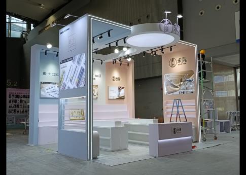 2025年9月廣州美博會未風展臺搭建第二天現場效果