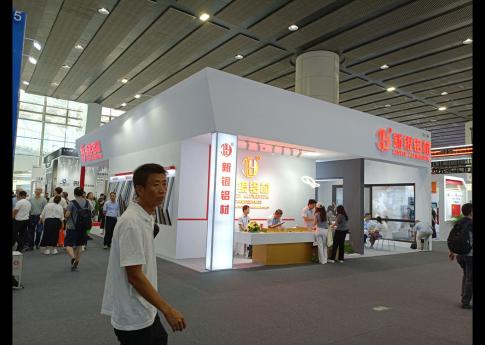 2025年7月廣州建博會新銀鋁材展臺現場效果