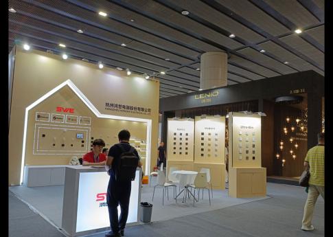 2025年7月廣州建博會杭州鴻世電器股份有限公司展臺現場效果
